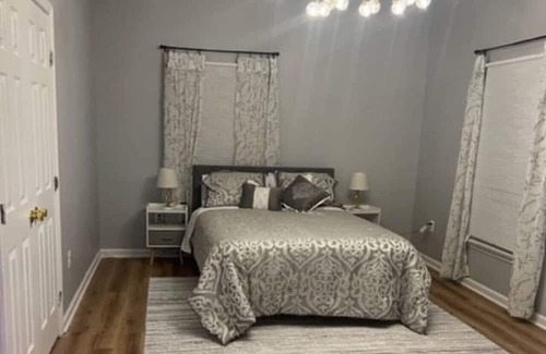 Franconia House | Perfect for small groups!