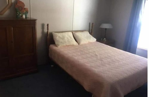 West Branch House | Clear Lake Kaybin-Entire Home-Family Fun