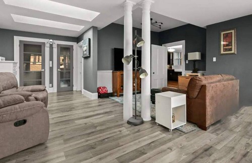 South End Apartment | Luxury and Convenience
