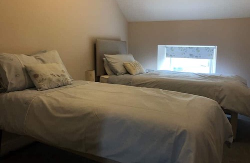 Crawcrook House | Homely three bedroom cottage with log burner.