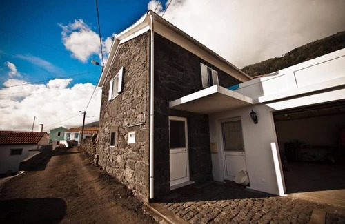Pontas Negras House | Vacation Home "Casas Dos Vinagreiros - Isabel" with Sea View, Private Terraces & Wi-Fi