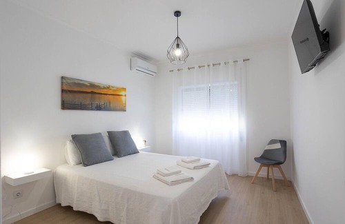 Castelo Branco Apartment | MY DREAM APARTAMENTO 130M2 REGIAO CENTRO 3 QUARTOS / 2 CASAS BANHOS TOTAL 8 P.