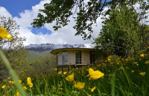 Kaputan Cottage | Nature Rooms-Cozy Cabin in the Woods