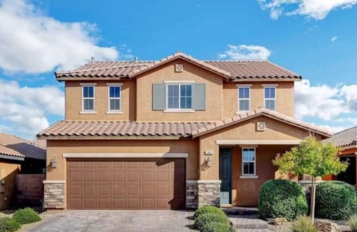 Enterprise House | Aloha Las Vegas! Enchanting blend of Aloha spirit meeting Las Vegas magic!