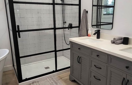 Lambton Shores House | Willow On The Ridge
