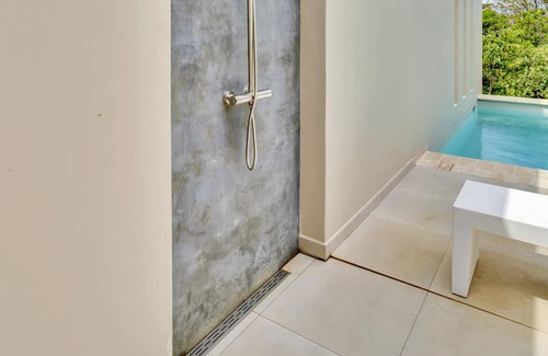 Hato House | Discover Serenity at Kas Horizonte Nobo