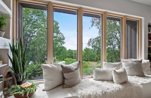Tipp City Resort | Harmony Farm Modern Loft Nature Retreat. Waterfront views w/ resort amenities!