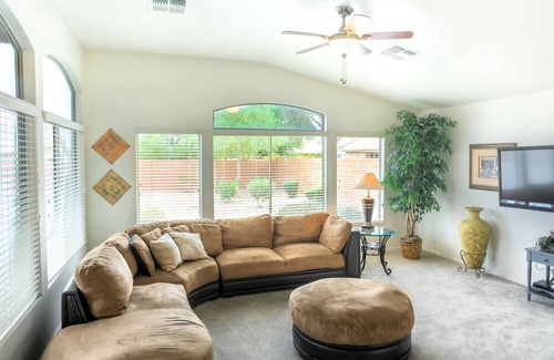 Deer Valley House | Private w/ 4 Kings or 7 total beds & Pool/Hot Tub!