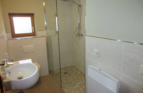 Oberloßnitz Apartment | Holiday home Bennostraße