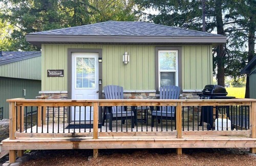 Bloomfield House | The Milford: Couple's Getaway in The County