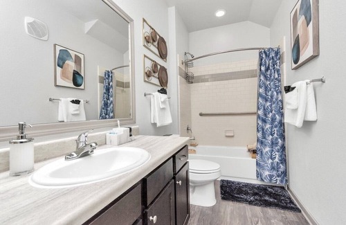League City Apartment | The Enchanted Grove · The Enchanted Grove near Kemah Boardwalk/NASA!