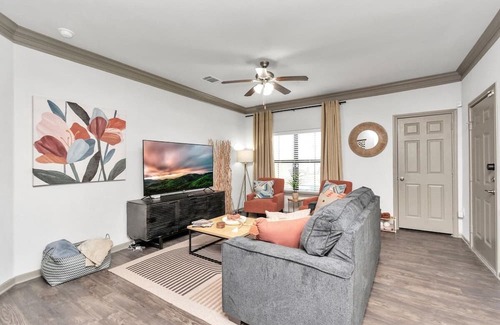 League City Apartment | The Enchanted Grove · The Enchanted Grove near Kemah Boardwalk/NASA!