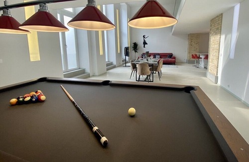 Charlottenburg Apartment | Loft with Pool Table, Kitchen Island & Gallery