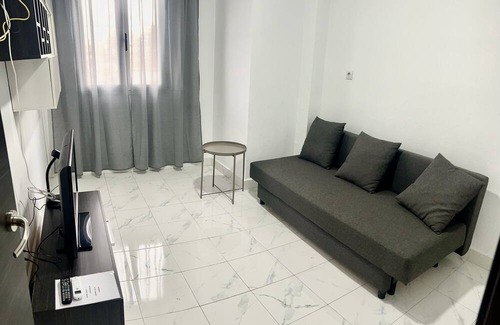 Bailen-Miraflores Condo | Apartamento Domingo