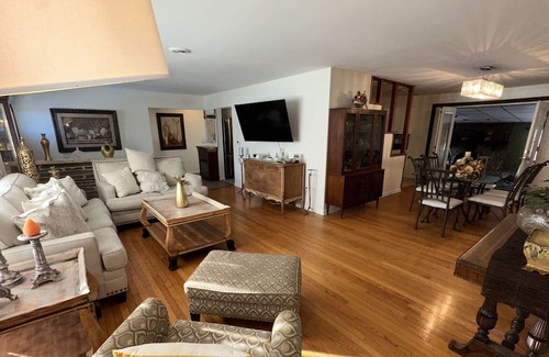 Westmere House | Tumbaros ideal for long term