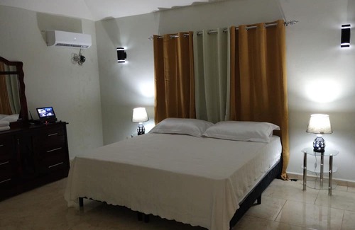 Barahona House | MANGO TROPICAL HOUSE ONLY 600 METERS FROM THE BEACH and Restaurants