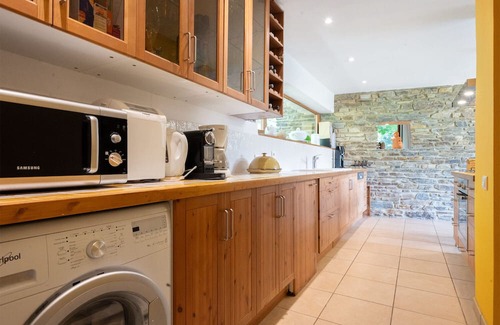 Saint-Hilaire-de-Lavit Villa | 48BAST Villa La Bastide