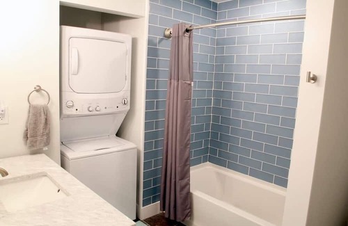 Beulah Apartment | Hobby farm with epic views!