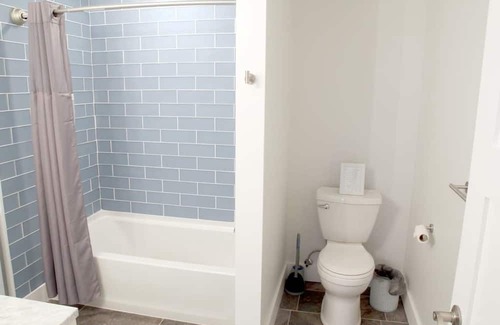 Beulah Apartment | Hobby farm with epic views!