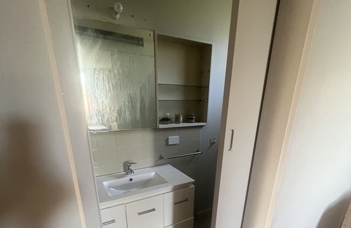 Diggers Rest Other | Plumpton park is a 2 bedroom Cosy home with plenty of room
