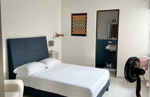 Las Bajadas Apartment | Well located airconditioned apartment. We invoice!