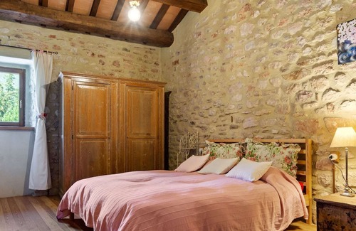 Scheggino Villa | Belvilla by OYO Appartamento in fortezza a Ceselli