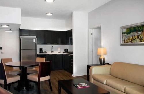 Celebration Condo | Melia Orlando at Celebration 2br suite, Tuesday check-in