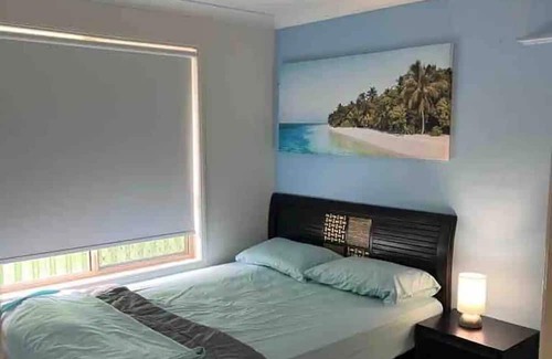 Calamvale House | Home away from Home