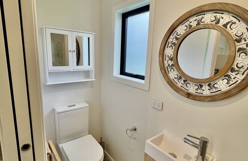 Oropi Apartment | Lifestyle Living 'Gottage' Stay in Rural Setting