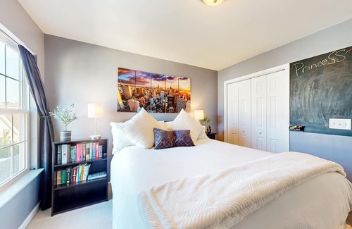 Carolina Forest House | Charming & sunlit retreat with pool, patio, courts, & gym - near golf & beaches, dog-friendly