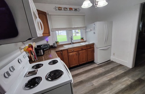 Battle Creek House | Exactly what you need right now!