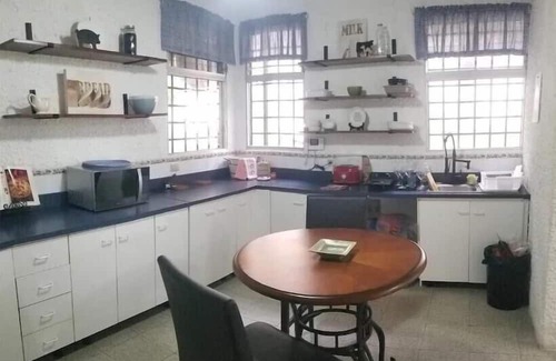 Guatemala Villa | El Cafetalito Artisanal Coffee Farm