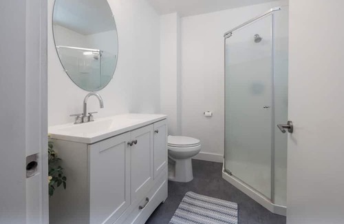 Gibsons House | Sunshine Coast at its best, Gibsons, close to Marina, beach and shops