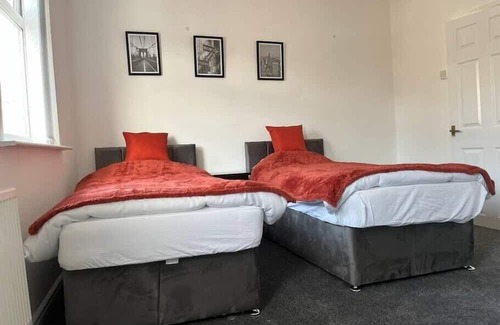 Tunstall House | A Perfect Staycation Home Stoke On Trent