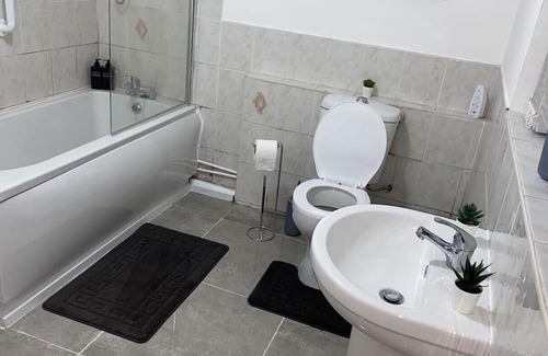 Tunstall House | A Perfect Staycation Home Stoke On Trent