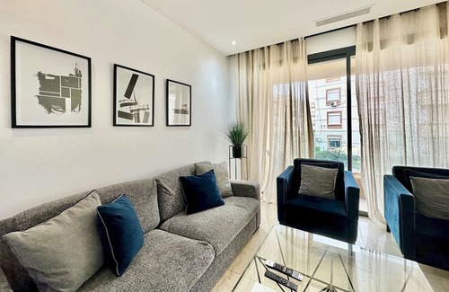 Sidi Daoud Apartment | C9 Rd Malaga beautiful 2 bd with balcony