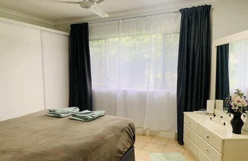 Atherton Apartment | A Piece of Paradise - A private self contained 2 bedroom unit close to Atherton