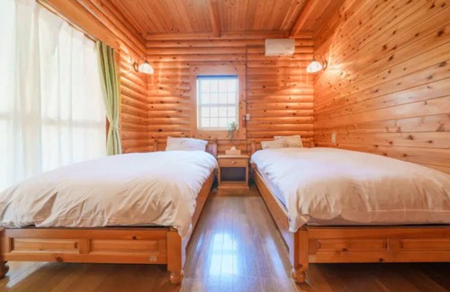 Kawanehon House | RindoFusion of outdoor and healingHot spring a / Haibaragun Shizuoka