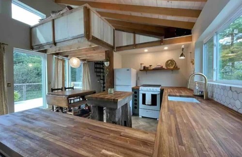 Huntington House | Lofty Dreams