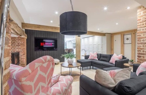 Harston Cottage | Forge cottage /Premium listing /14 guests