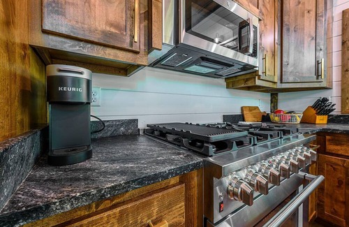 Broken Bow Cabin | {NEW} Mountain Fork Landing Cabin~ DIRECT RIVER ACCESS