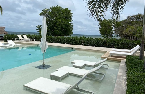 Bocachica Villa | Villa en Barú con playa privada 6BR