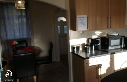 Southampton House | Inviting 4-Bed House in Southampton - Home away