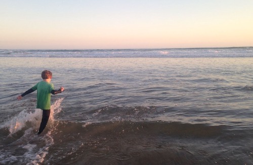 Venus Bay House | Walk to shops and beach and playground Free wifi. Netflix.