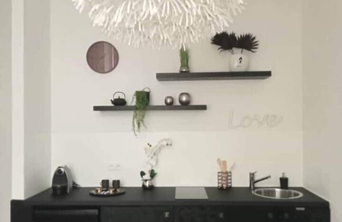 Jumet Apartment | The Manhattan Luxury suite