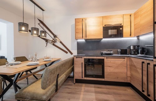 Kirchberg in Tirol Apartment | Nice apartment for 6 people with pool, WIFI, TV and terrace
