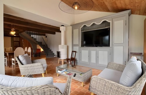Pleyben House | Renovated Typical Breton Country Property, Close to Hiking Trails