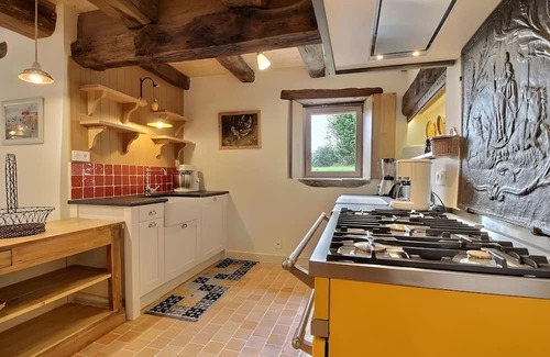 Pleyben House | Renovated Typical Breton Country Property, Close to Hiking Trails