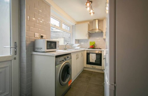 Accrington House | Stylish Modern Getaway : Lancashire