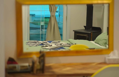 Langford Bed & Breakfast | Steam, Swim & Unwind: Your Private Wellness Haven!